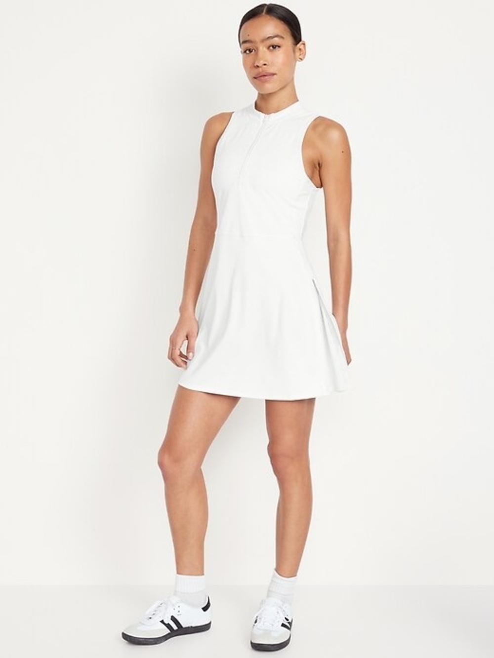 Old Navy White Sleeveless Active Dress